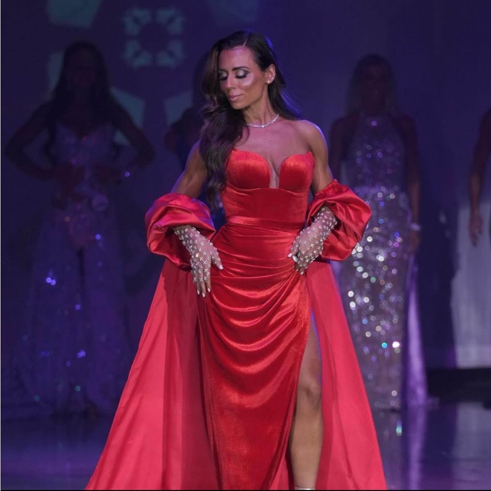 Elegant Red Evening Gown